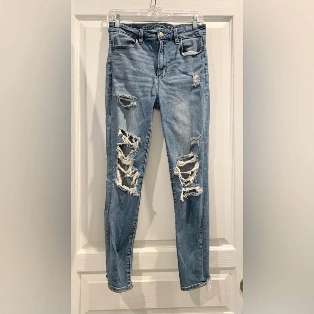 AEO AMERICAN EAGLE OUTFITTERS DISTRESS RIP jeans women’s size 8 - Picture 15 of 17